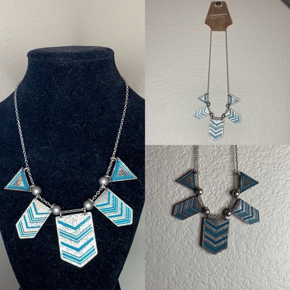 Necklaces Various Designs - Picture 2 of 6